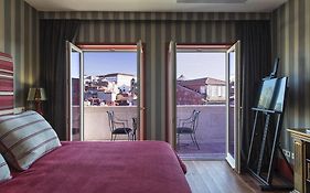 M Maison Particulière Porto